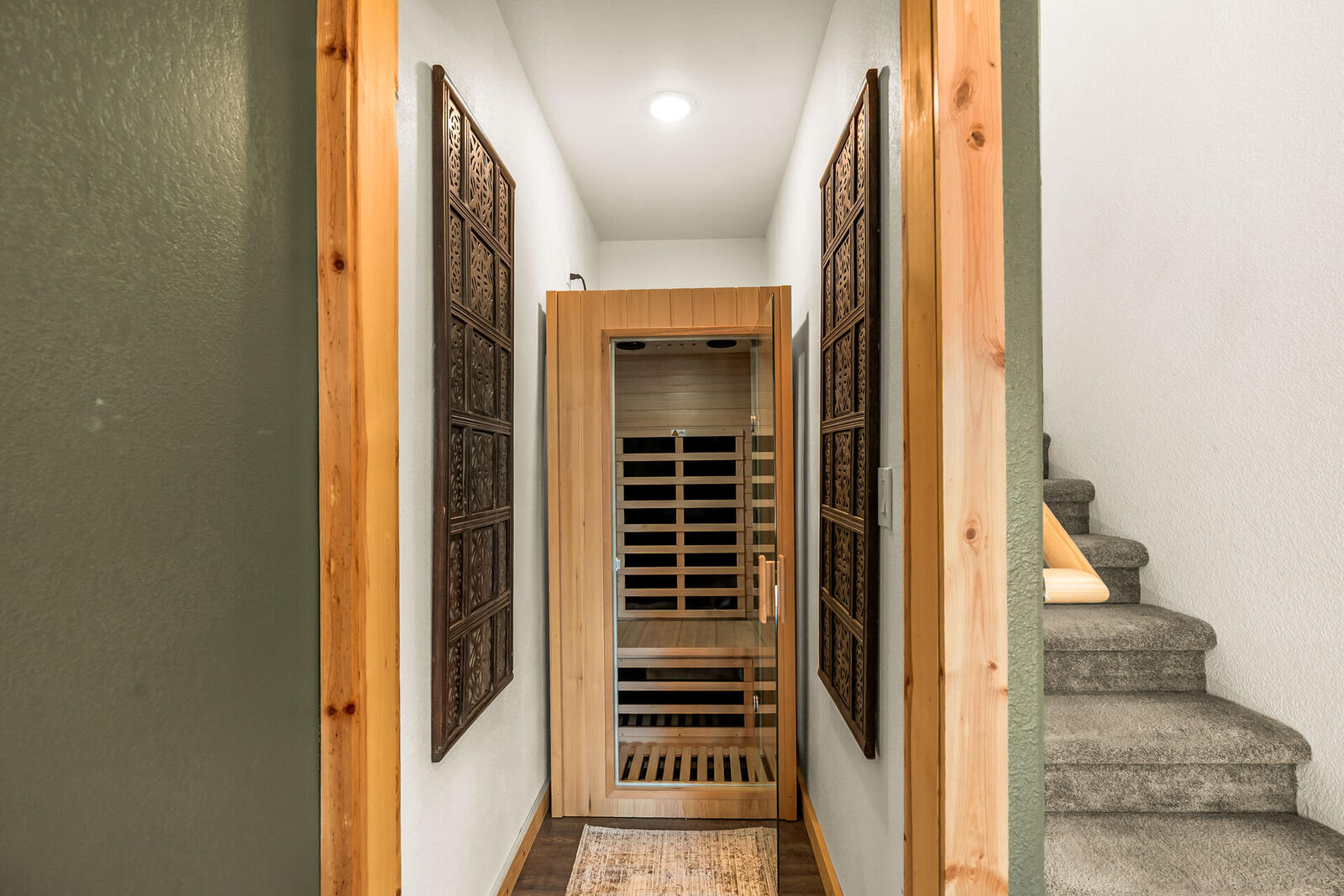Infrared sauna